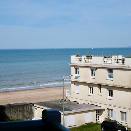 Appartement Vue Mer - 30 M De La Plage - 5 Minutes A Pied Du Centre Ville Et Du Casino Villers-sur-Mer Zewnętrze zdjęcie